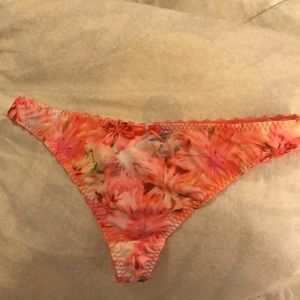 Freya thong. Size large.